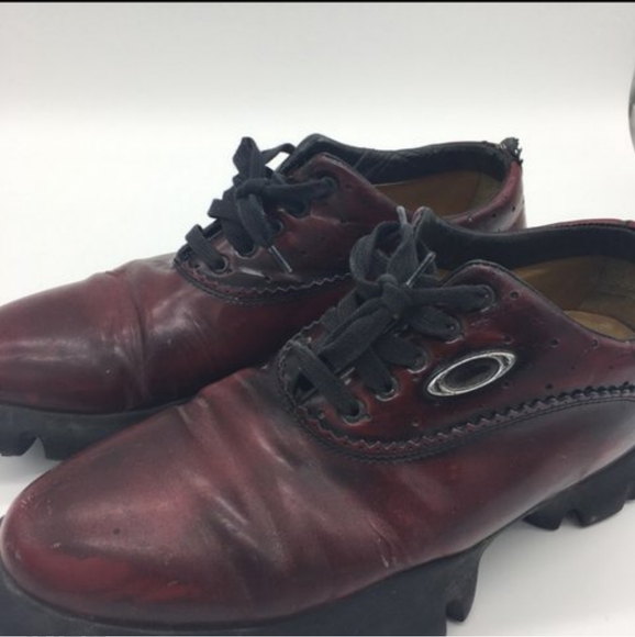 $440 Oakley • Italian Made Tanned Leather Mens Golf Shoes Burgundy / maroon 8.5